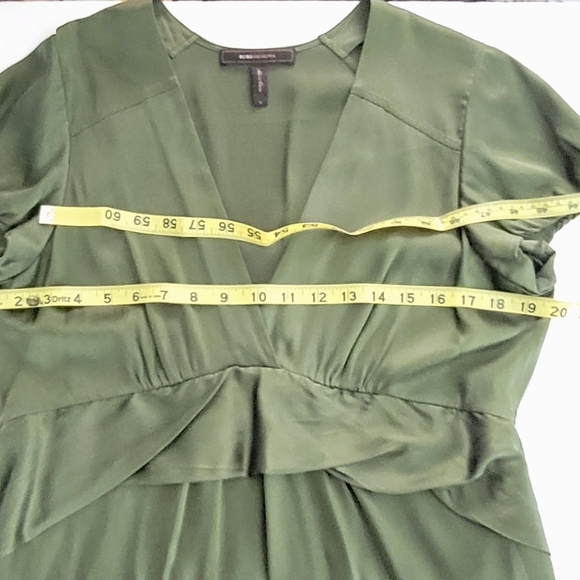 BCBG MaxAzria and Banana Republic Blouses. - Picture 9 of 16